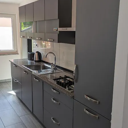 Nono Appartamento Rence